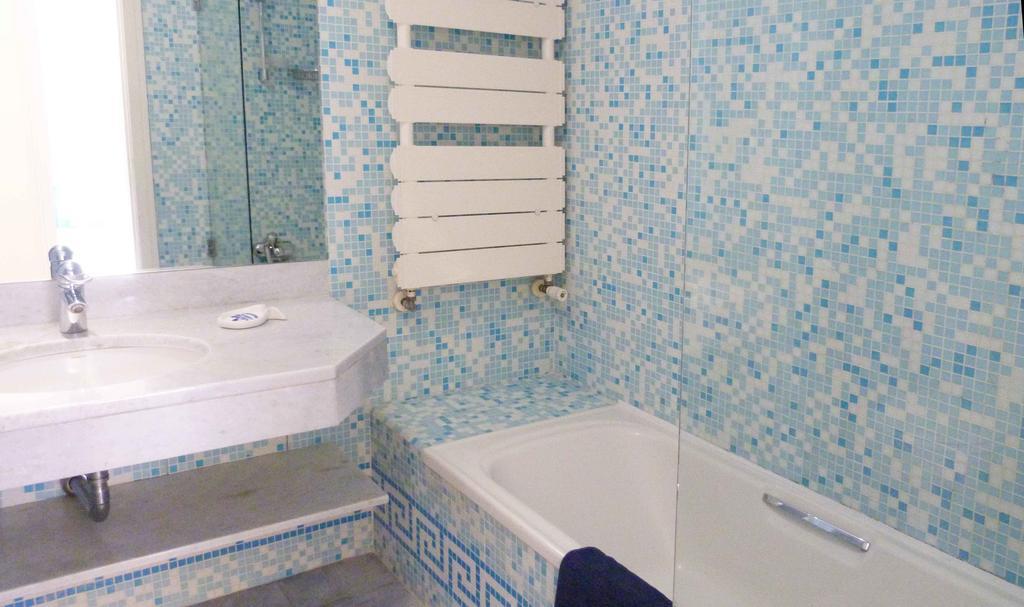 Aroeira Villa Near Lisbon- Daydream Pt Charneca  Room photo