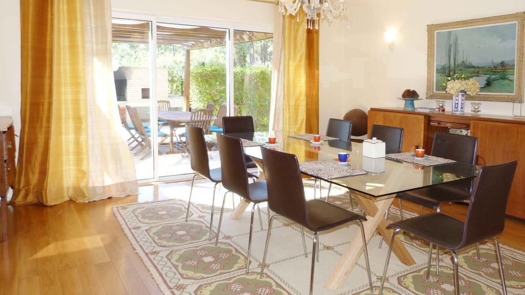 Aroeira Villa Near Lisbon- Daydream Pt Charneca  Room photo